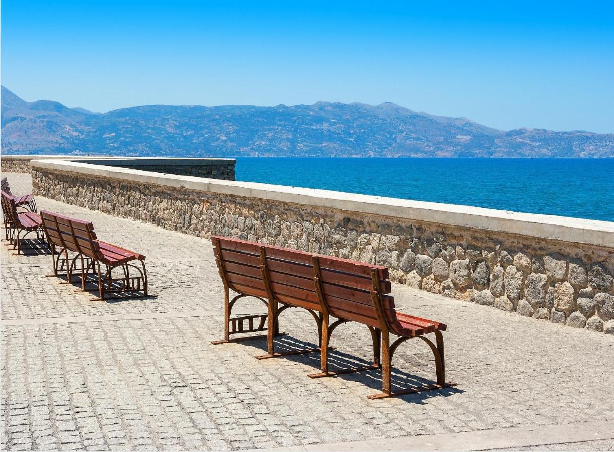 Holiday House Heraklion Exterior photo